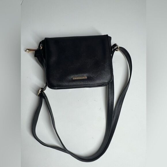Rampage Women’s Black Crossbody bag Metal decorations - Picture 2 of 9